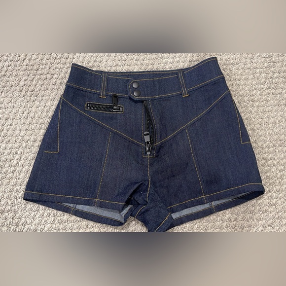 Cinq a Sept shorts
